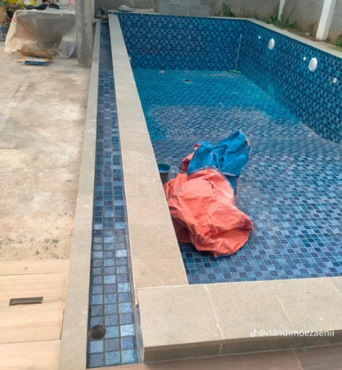 Kontraktor Kolam Renang Jasa Pembuatan Kolam Renang dan Jasa Renovasi Kolam Renang Jasa Perawatan Kolam Renang