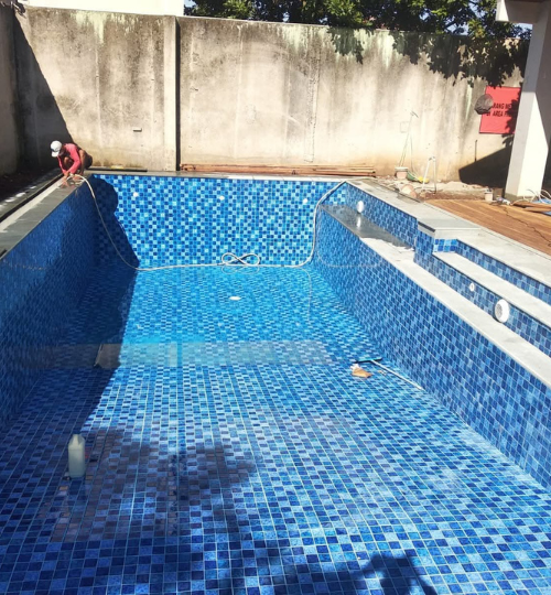 Kontraktor Kolam Renang Jasa Pembuatan Kolam Renang dan Jasa Renovasi Kolam Renang Jasa Perawatan Kolam Renang